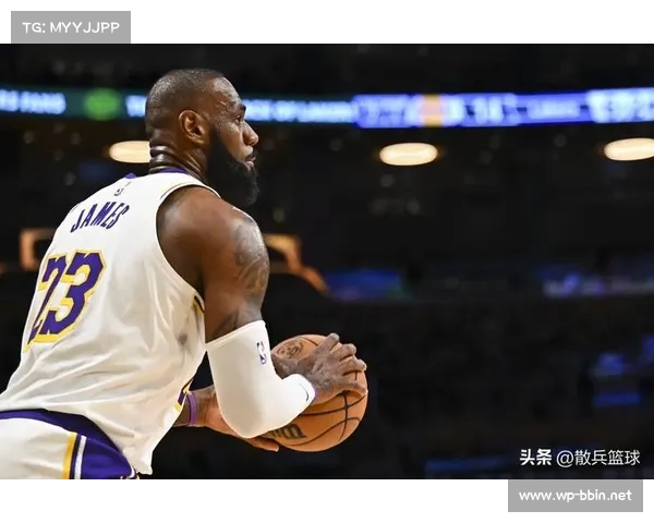 NBA官宣周最佳格林再获奖比肩哈登 班凯罗当选湖人双星获提名 NBA官宣周最佳格林再获奖比肩哈登 班凯罗当选湖人双星获提名